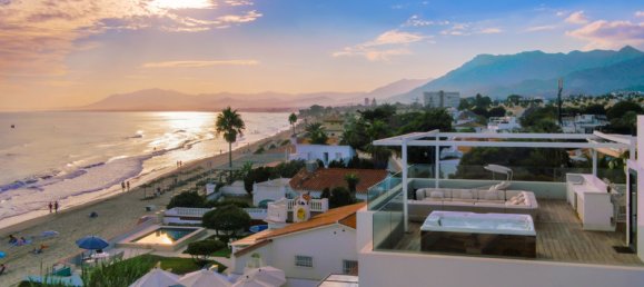 6 bedrooms Villa in Marbella, Spain No. 93738 38