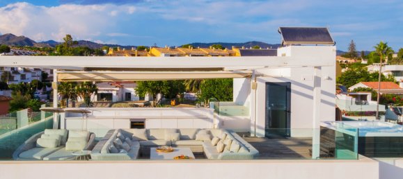 6 bedrooms Villa in Marbella, Spain No. 93738 33