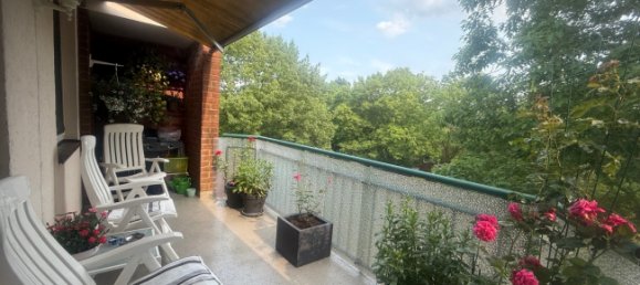 3 bedrooms Apartment in Pinneberg, Germany No. 239724 2