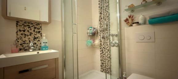 3 bedrooms Apartment in Pinneberg, Germany No. 239724 10