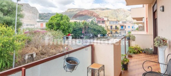 3 Schlafzimmer Wohnung in Palermo, Italy, Nr. 291405 14