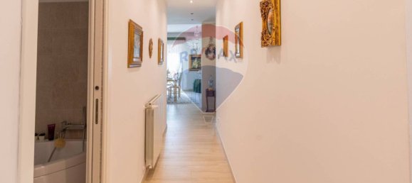 3 Schlafzimmer Wohnung in Palermo, Italy, Nr. 291405 27