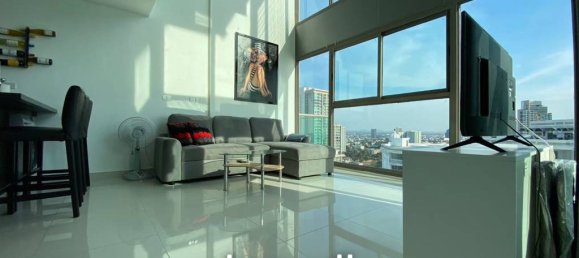 1 bedroom Duplex in Pattaya, Thailand No. 13555 2