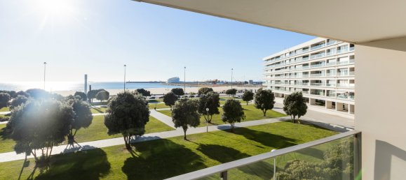 4 bedrooms Apartment in Matosinhos, Portugal No. 125645 2