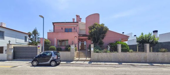 Villa de 4 dormitorios en Roses, Spain No. 179646 3