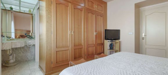 Villa de 4 dormitorios en Roses, Spain No. 179646 20