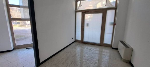 5-salle Propriété commerciale à Aosta, Italy No. 41876 7