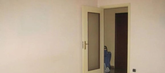 3 rooms Apartment in Mortara, Italy No. 181362 9