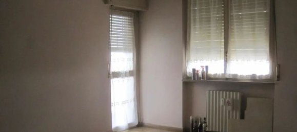 3 rooms Apartment in Mortara, Italy No. 181362 8