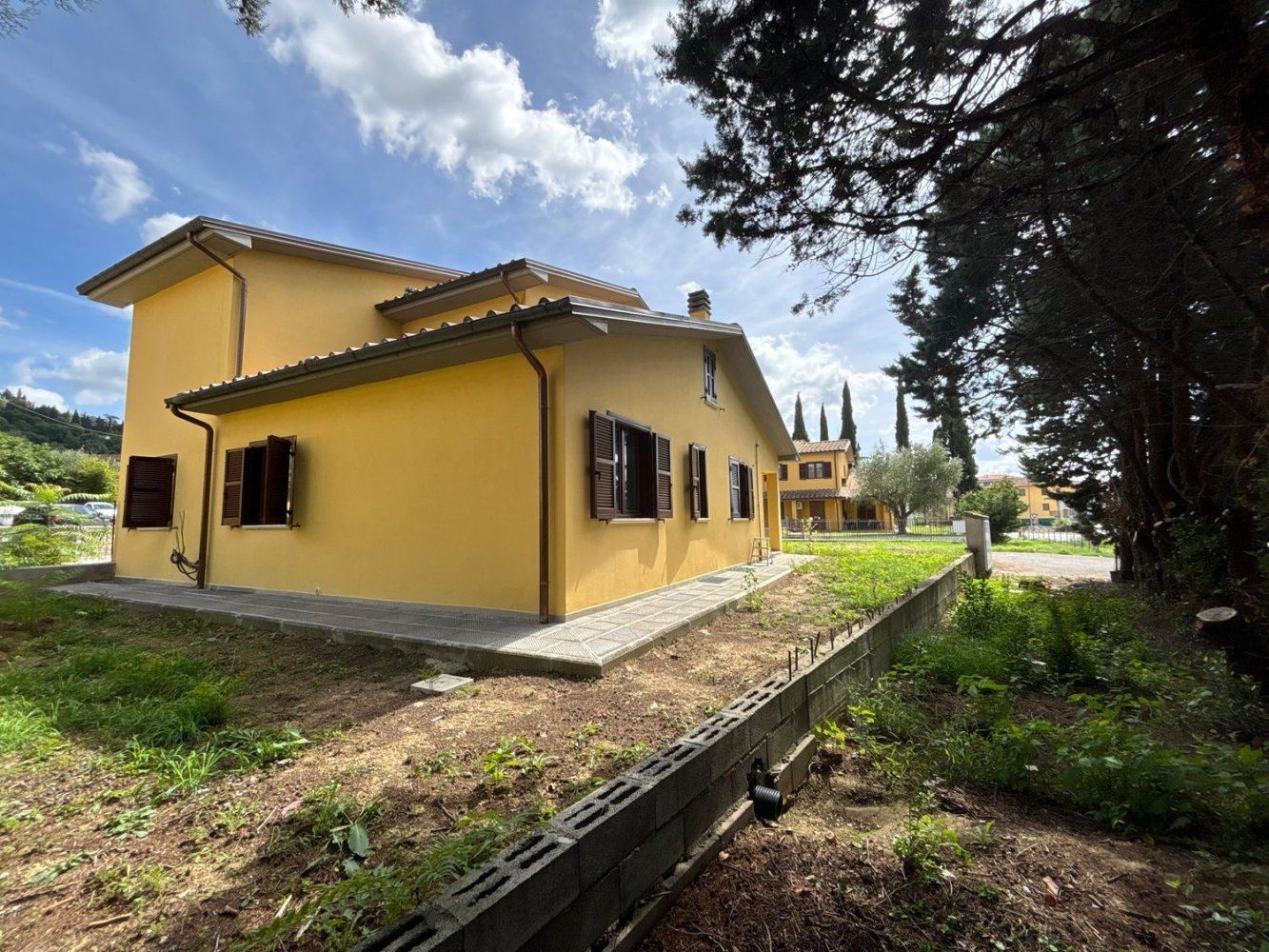 Дом с 5 спальнями в Кастильон Фьорентино, Италия № 403315