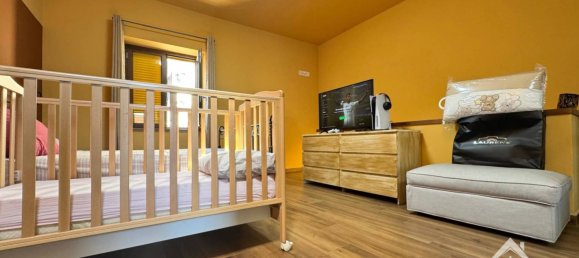 Apartamento de 2 dormitorios en Afragola, Italy No. 279312 5