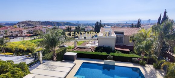 5 bedrooms Villa in Agios Athanasios, Cyprus No. 358 5