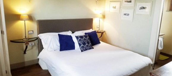 3 bedrooms Villa in Cortona, Italy No. 1532 7