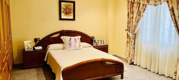 4 bedrooms Apartment in Alicante, Spain No. 147314 13