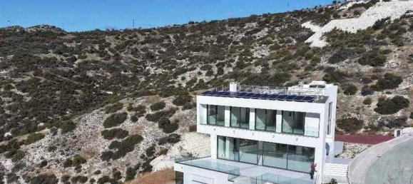 8 غرف نوم منزل في Agios Tychonas, Cyprus رقم 6787 3