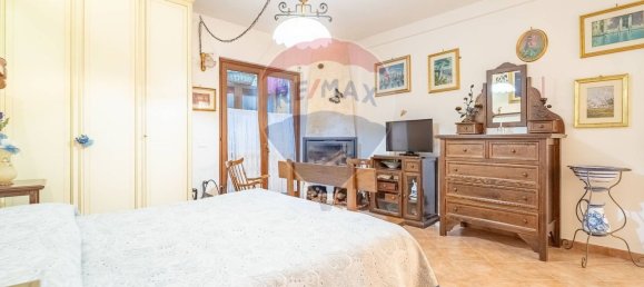 Casa T2 em Gallicano nel Lazio, Italy N.º 54082 26