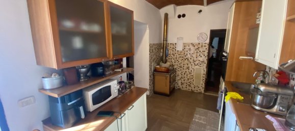 6 bedrooms House in Vernio, Italy No. 335806 11