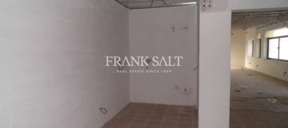 120m² Cafe / restaurant in Marsaskala, Malta No. 13430 3