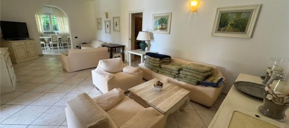 Вилла с 2 комнатами в Форте деи Марми, Италия № 288234 32