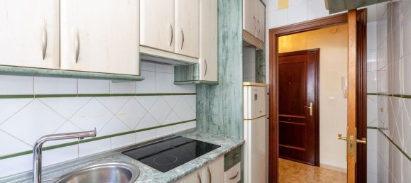 1 chambre Appartement à Granada, Spain No. 187041 5