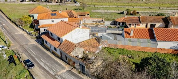 2 Schlafzimmer Haus in Febres, Portugal, Nr. 165785 11