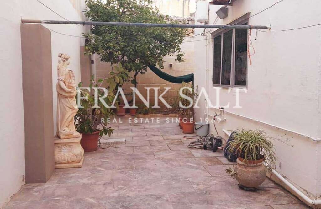 Мезонет с 3 спальнями в Биркиркара, Мальта № 1935