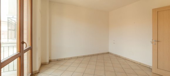 Квартира с 3 комнатами в Монтальчино, Италия № 286800 7