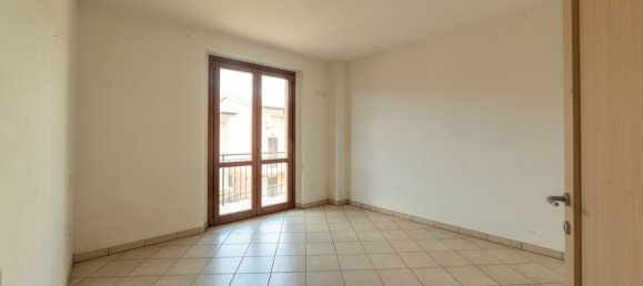 Квартира с 3 комнатами в Монтальчино, Италия № 286800 5