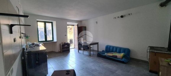 Casa T3 em San Colombano Belmonte, Italy N.º 53218 8