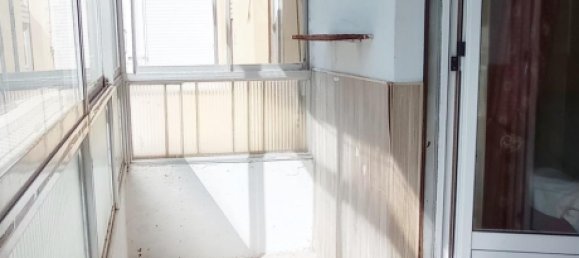 Apartamento de 3 dormitorios en León, Spain No. 84965 16