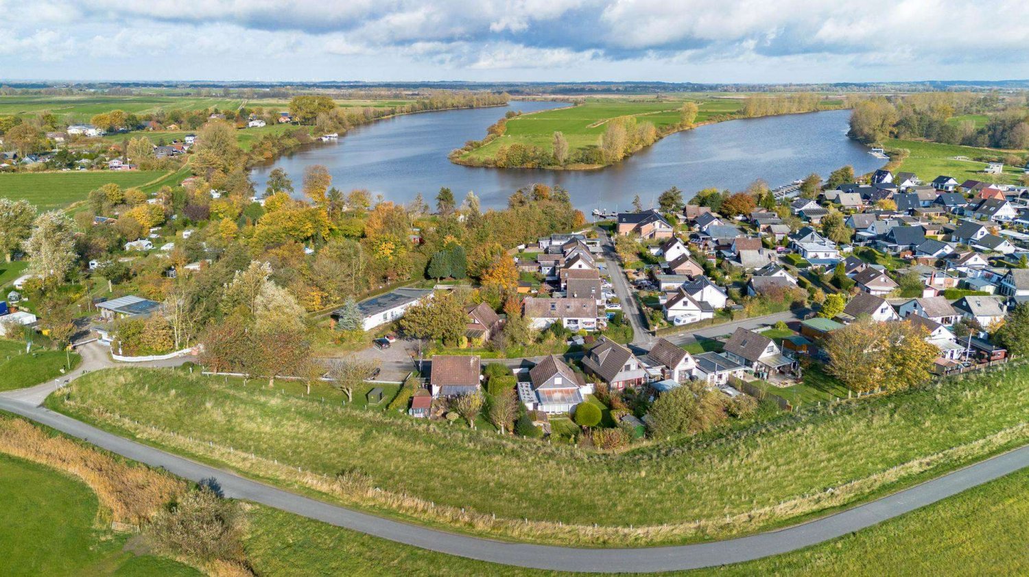 Casa de 3 habitaciónes en Dithmarschen, Germany No. 79402