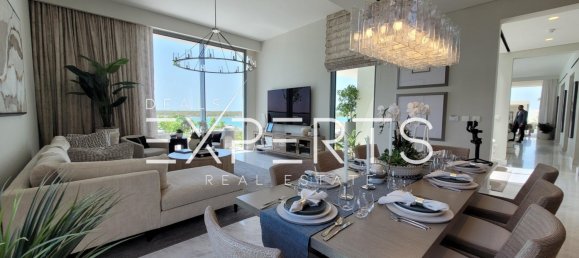 4 bedrooms Villa in Abu Dhabi, UAE No. 44516 14