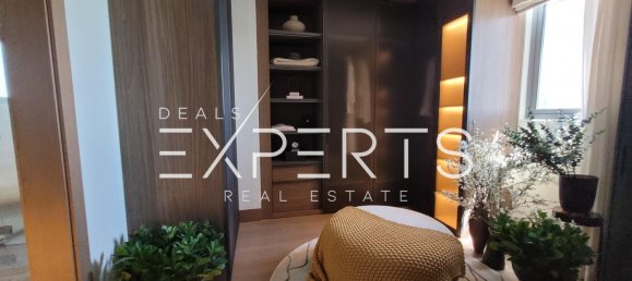 4 bedrooms Villa in Abu Dhabi, UAE No. 44516 12