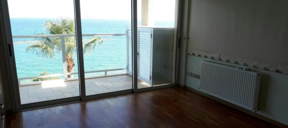 2 bedrooms Apartment in Limassol, Cyprus No. 1725 6
