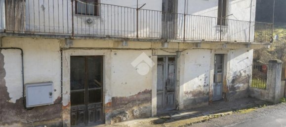 Casa de 7 habitaciónes en Rossana, Italy No. 28857 13