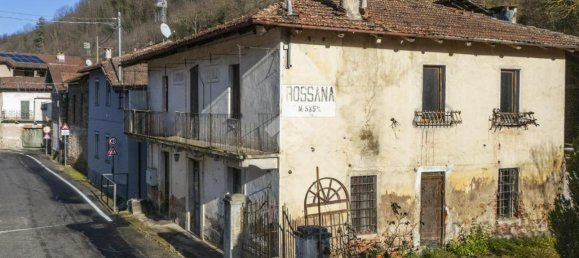 Casa de 7 habitaciónes en Rossana, Italy No. 28857 8