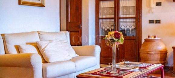 5 bedrooms Villa in Cortona, Italy No. 269788 16