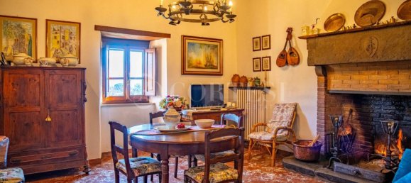 5 bedrooms Villa in Cortona, Italy No. 269788 22