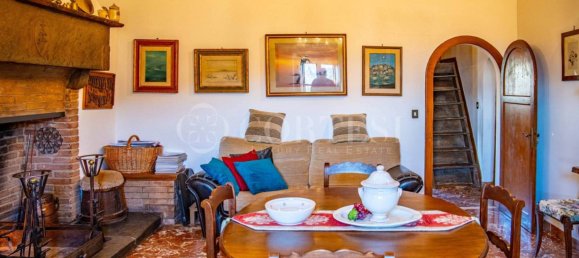 5 bedrooms Villa in Cortona, Italy No. 269788 25