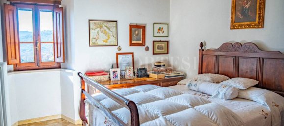 5 bedrooms Villa in Cortona, Italy No. 269788 47