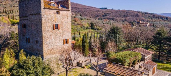 5 bedrooms Villa in Cortona, Italy No. 269788 9