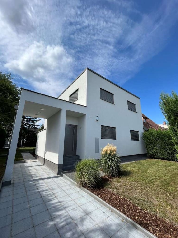 4غرفة فيلا في Wiener Neudorf, Austria رقم 90008