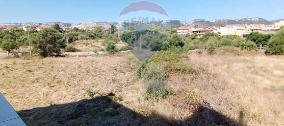 4 bedrooms House in Ferla, Italy No. 308735 2