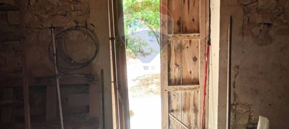 4 bedrooms House in Ferla, Italy No. 308735 37