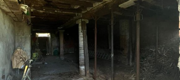 6 bedrooms House in Salsomaggiore Terme, Italy No. 319712 14