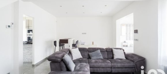 3 Schlafzimmer Haus in Villepinte, France, Nr. 311500 6