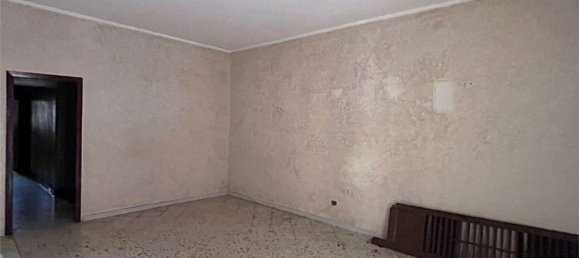 3 rooms Apartment in Palermo, Italy No. 86546 7