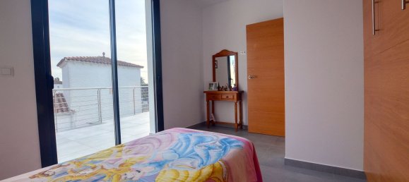 5 bedrooms House in Empuriabrava, Spain No. 84546 36