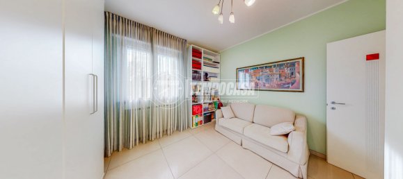 3 Schlafzimmer Wohnung in Modena, Italy, Nr. 365768 28