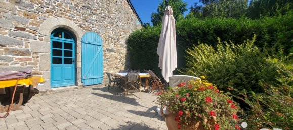 Casa de 4 dormitorios en Pommeret, France No. 199477 5